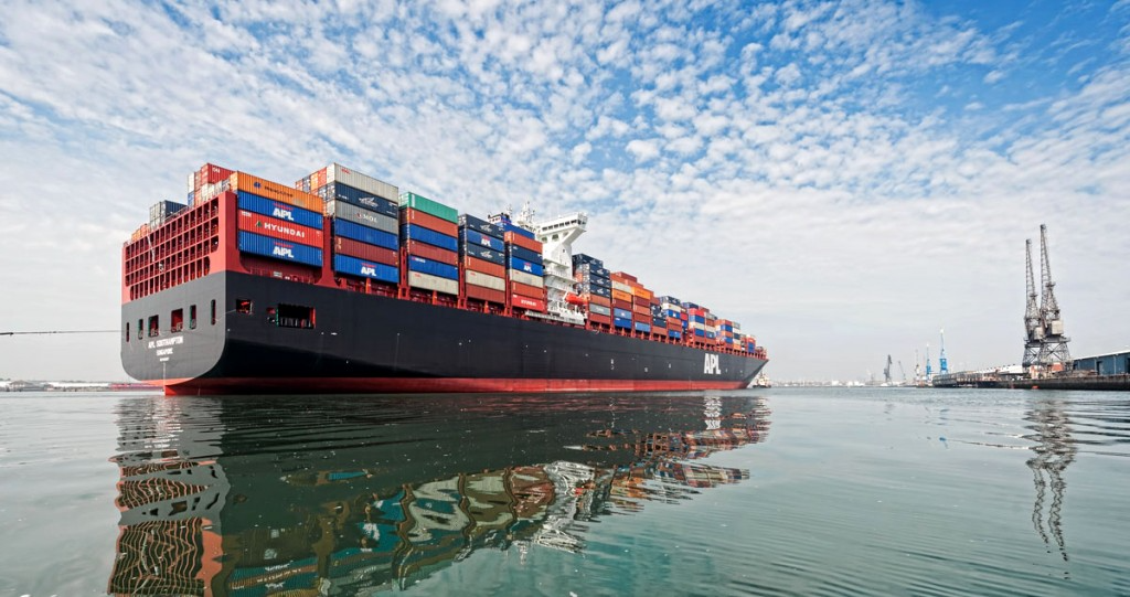 FCL/LCL and maritime containerized cargo shipments FCL/LCL and maritime containerized cargo shipments - международные грузоперевозки, фото